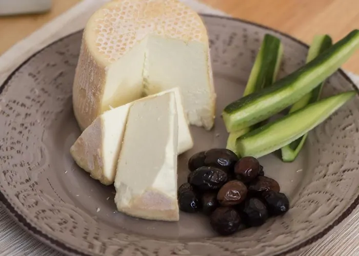 Nyaraló Marina's Traditional Stone House