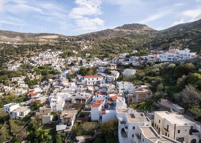 Marina's Traditional Stone House * Kóronosz