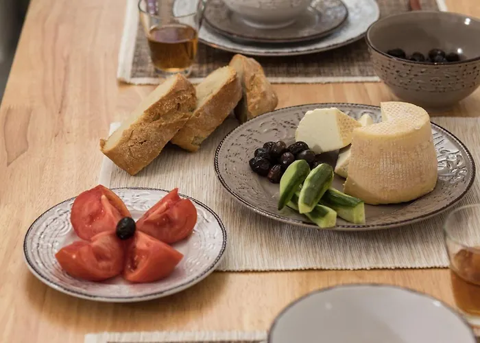 Nyaraló Marina's Traditional Stone House