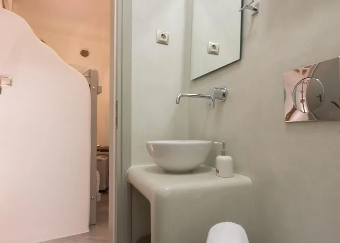 Marina's Traditional Stone House