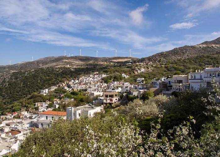 Nyaraló Marina's Traditional Stone House
