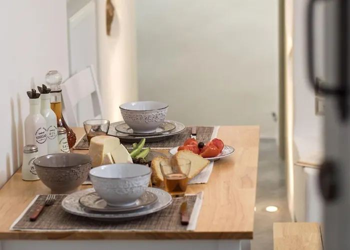 Marina's Traditional Stone House Nyaraló